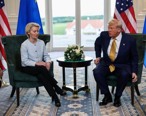 Trump walks back threat to rip up part of EU trade deal but tells bloc to ratify by 4 July