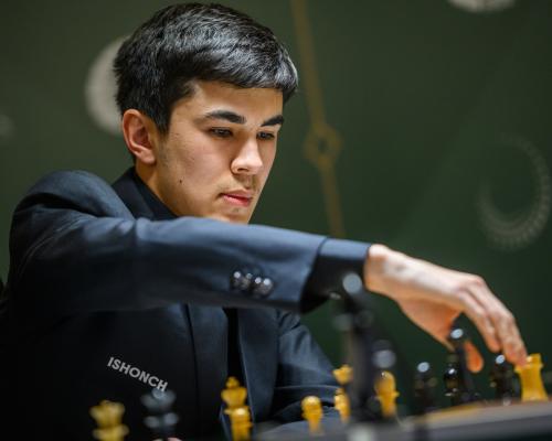 Chess: Sindarov, 20, takes early 1-point lead as Uzbek star stuns Candidates field